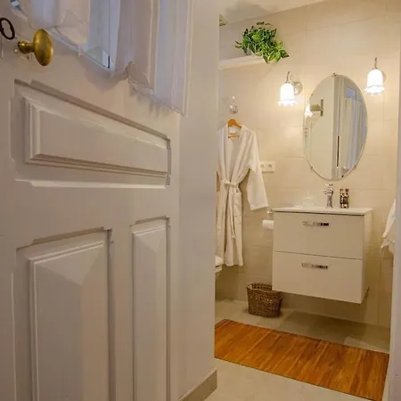 La Maison D'othe Vakantiehuis *